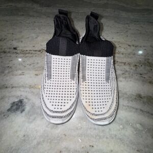 Tommy Bahama Women's 8.5 White Gray Black Sock Shoes Slip On Sneakers